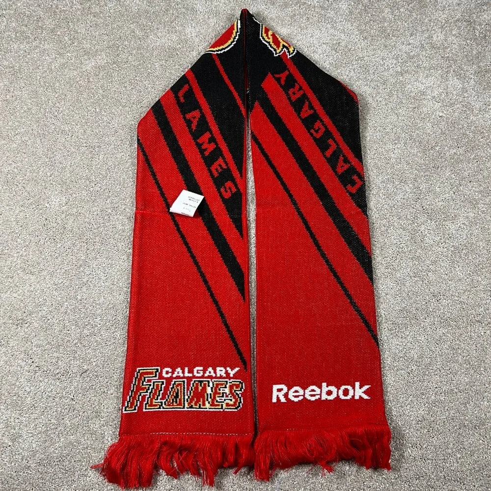 Reebok Unisex OSFA Red Black Winter Fringe Calgary Flames‎ Ice Hockey Scarf NWT